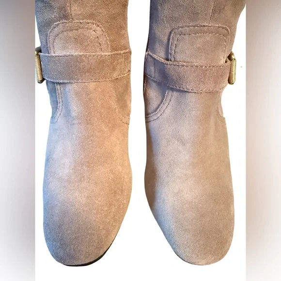 Lucca Lane NWOT Sz 5 Stunning Suede Tan Over the Knee Zippered Boots (SH 012) - Picture 4 of 10